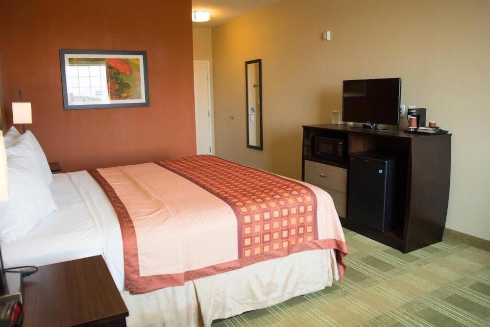 Cotulla Express Inn photo 16