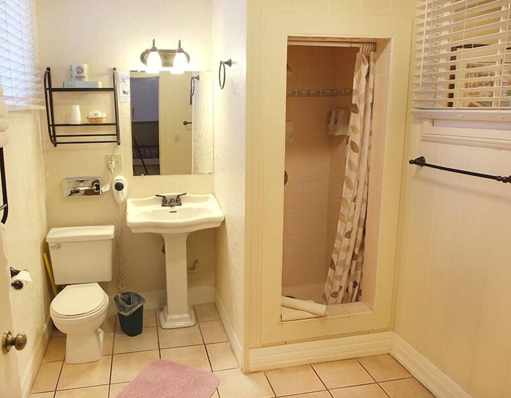 Capitola Venetian Hotel photo 48