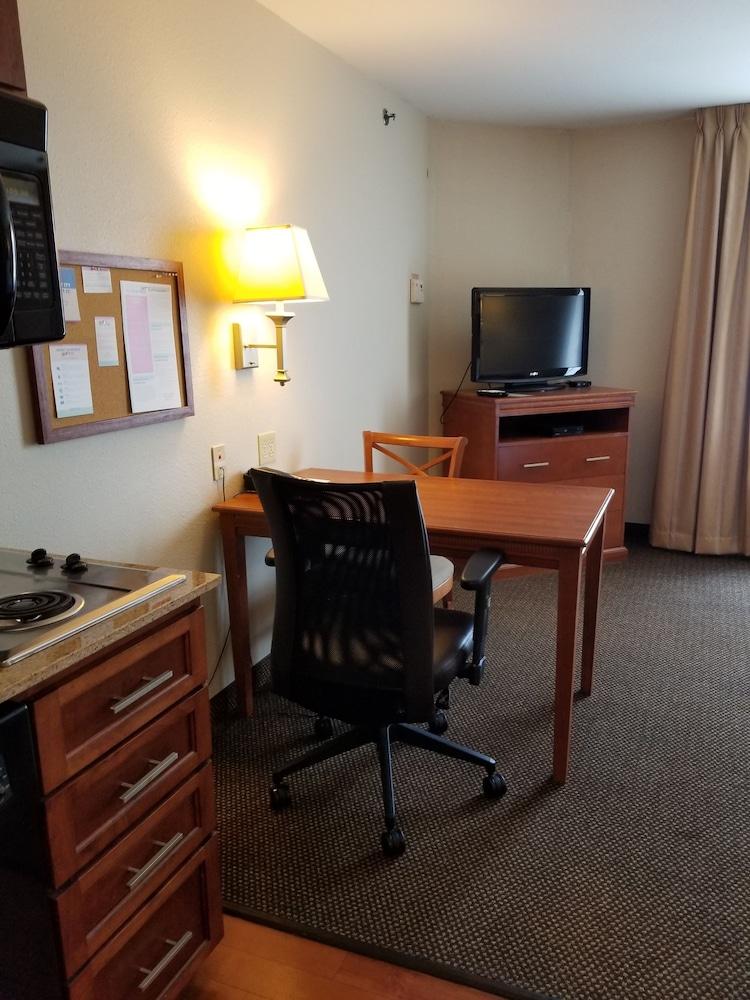Candlewood Suites Cape Girardeau by IHG photo 64