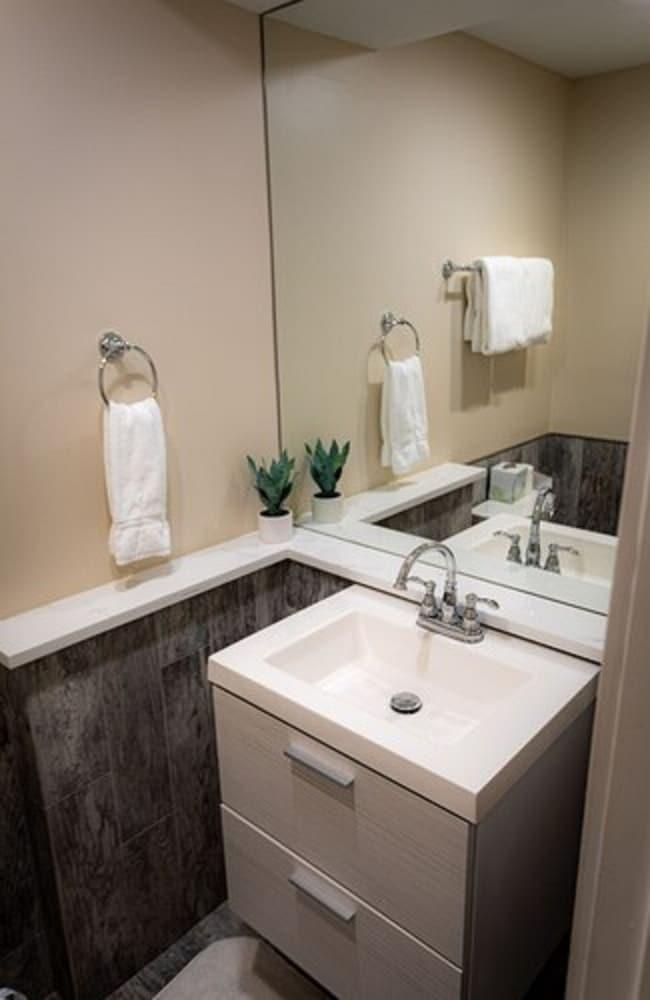 Sybaris Pool Suites photo 4