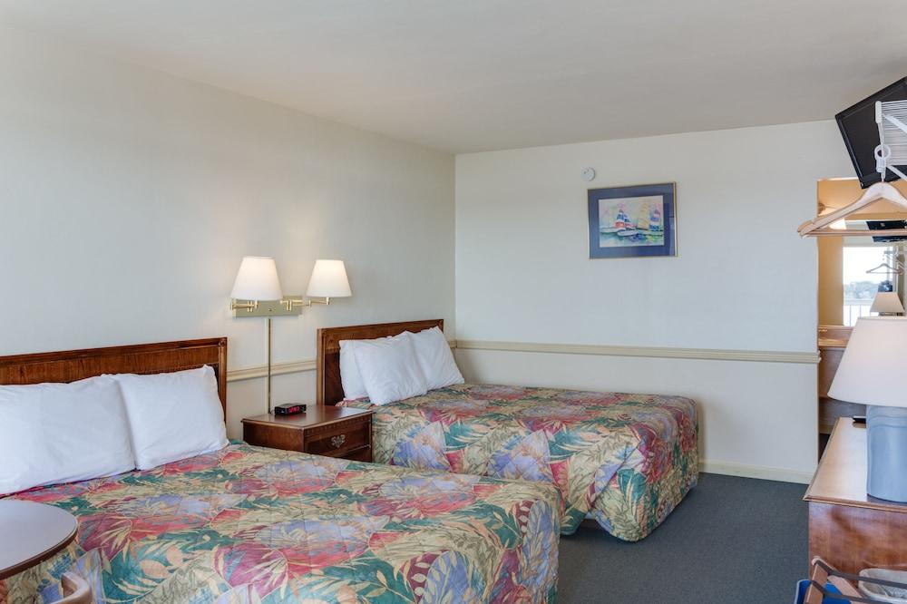 The Anchorage Inn and Marina photo 4