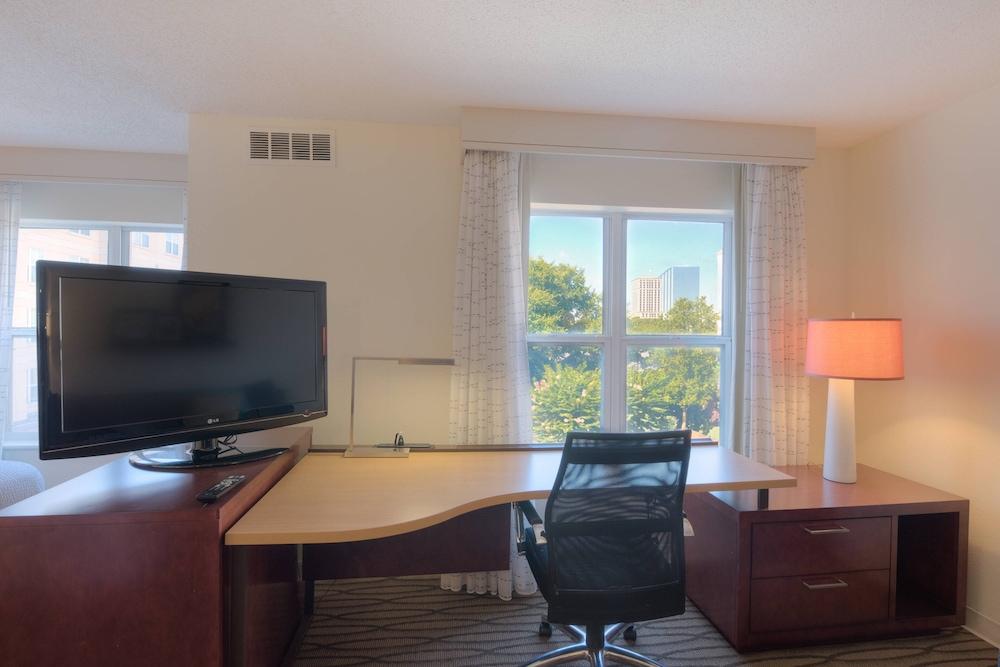 Residence Inn By Marriott Buckhead Lenox Park photo 8