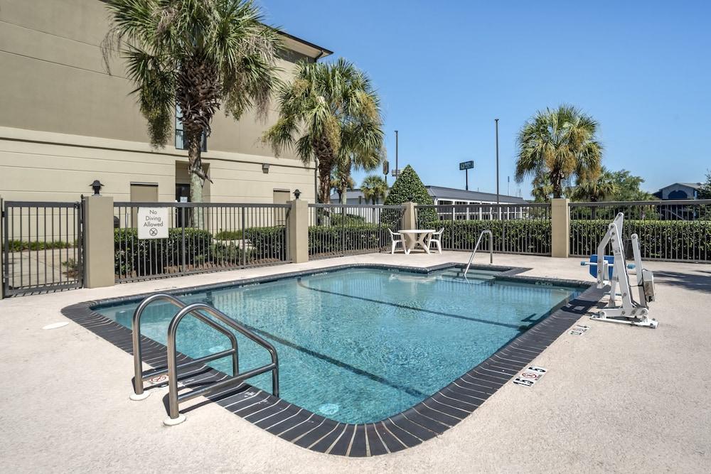 Comfort Suites Mobile photo 20