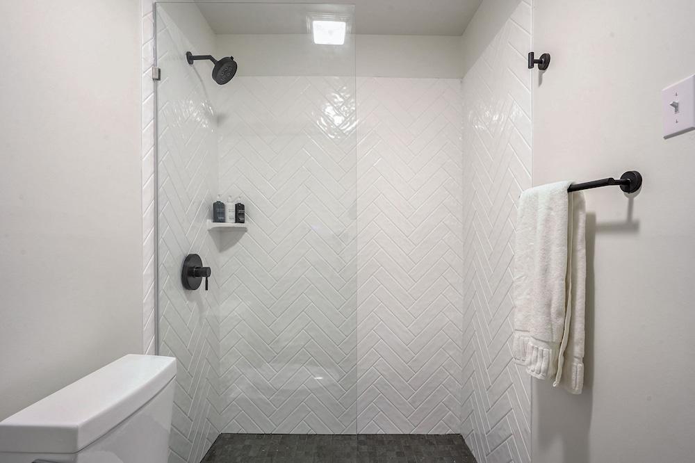 Redamo Suites photo 28