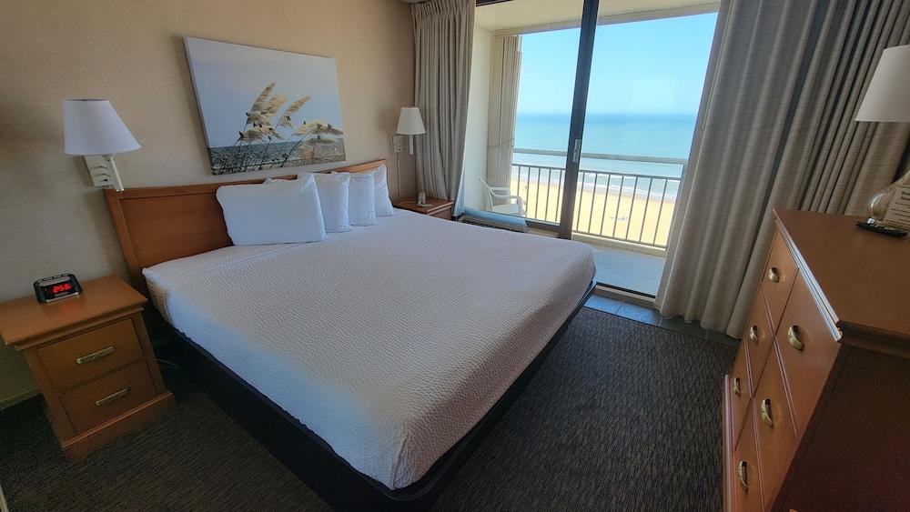 Four Sails Resort photo 30