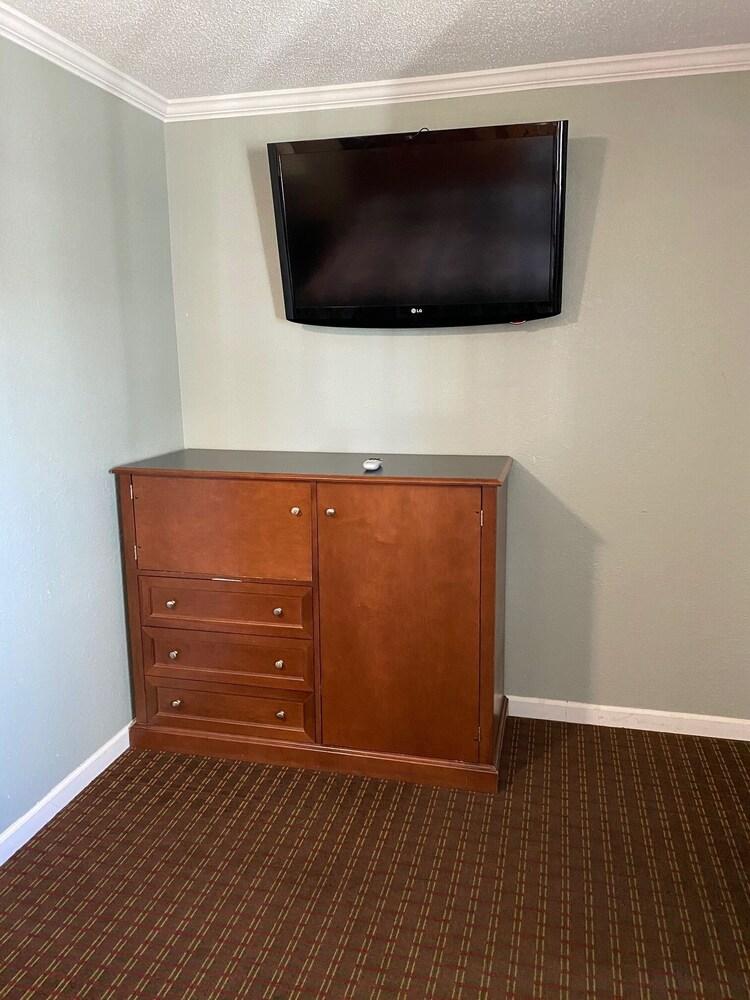 American Inn photo 5