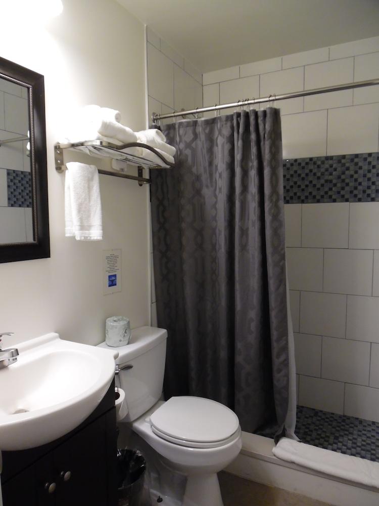 Wachapreague Inn photo 72