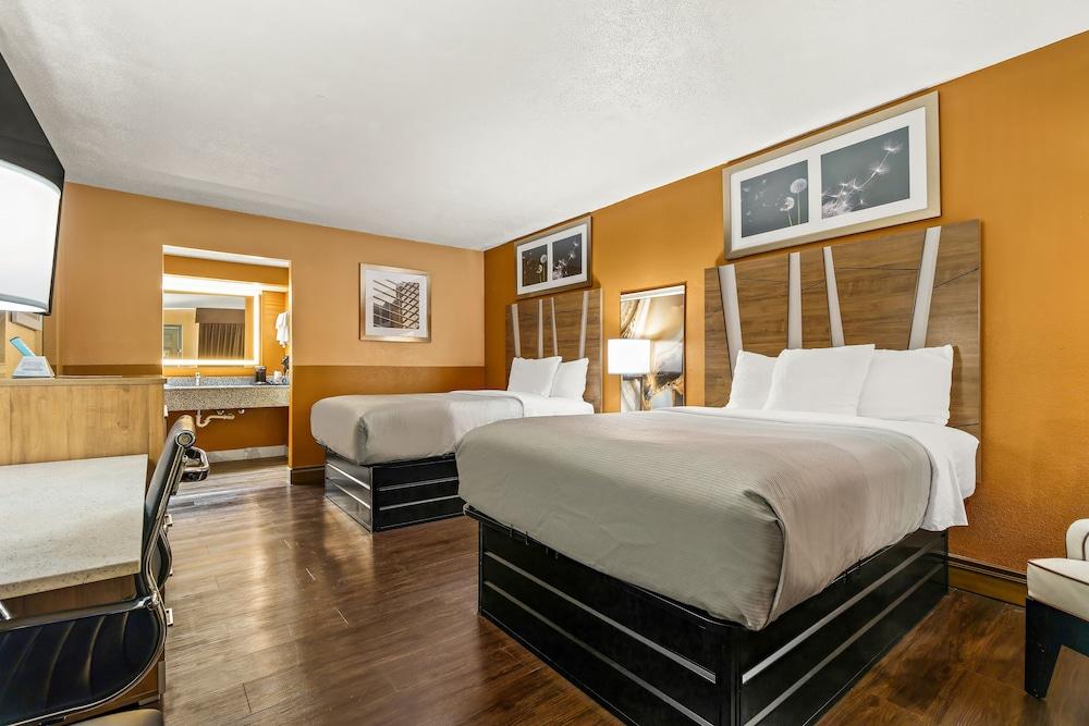 Quality Inn & Suites Corinth West photo 8