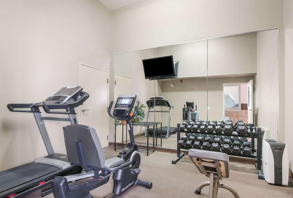 Sleep Inn & Suites Ronks - Lancaster Area photo 50