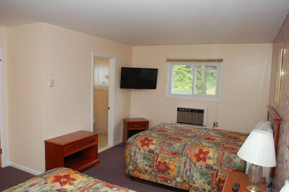 Sara Glen Motel photo 11