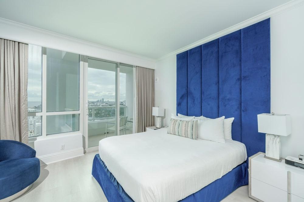 Residences at Fontainebleau Miami photo 7
