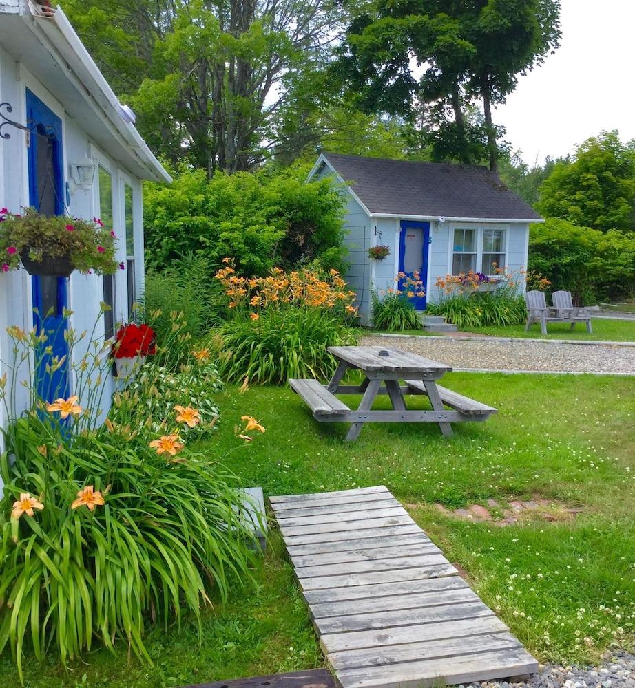 Isleview Motel and Cottages photo 15