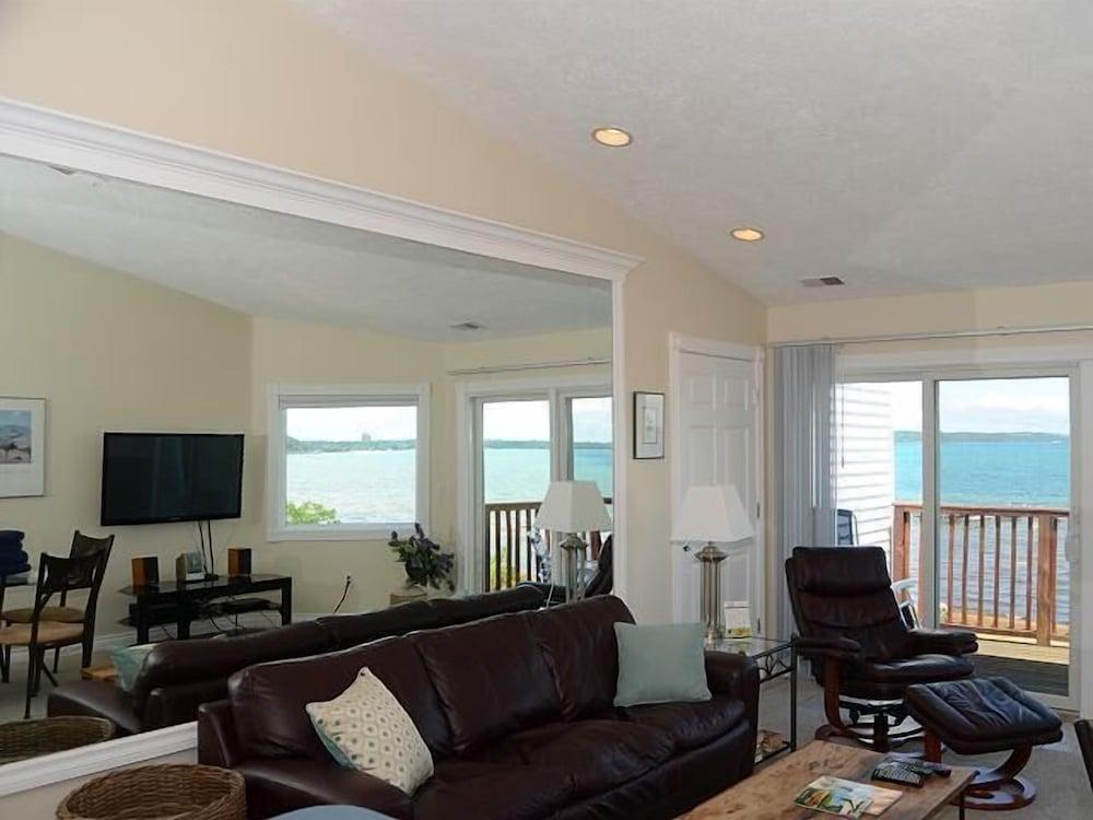 Beach Condominium Hotel photo 76