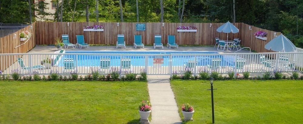 Cromwell Harbor Motel photo 9