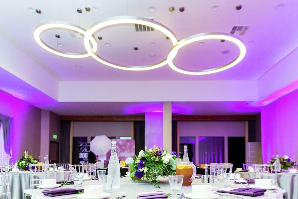 DoubleTree by Hilton Pomona photo 36