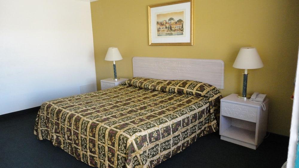 Imperial 400 Motor Inn photo 11