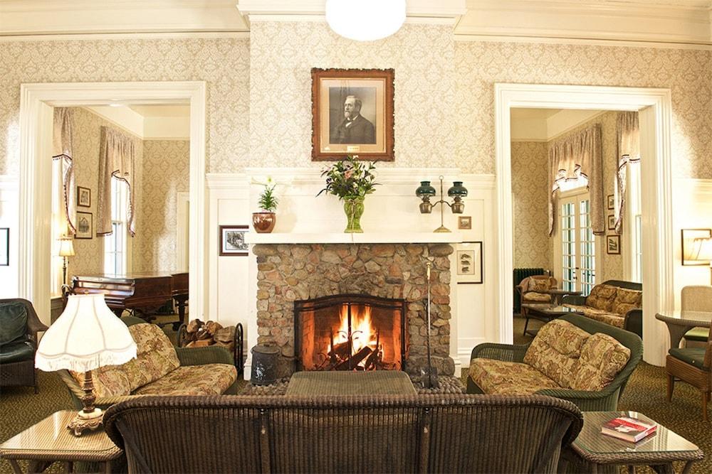 Wawona Hotel photo 4