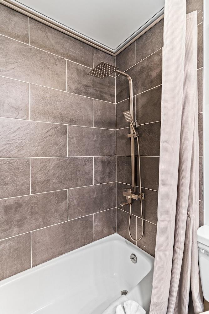 Interurban Suites Hotel photo 20