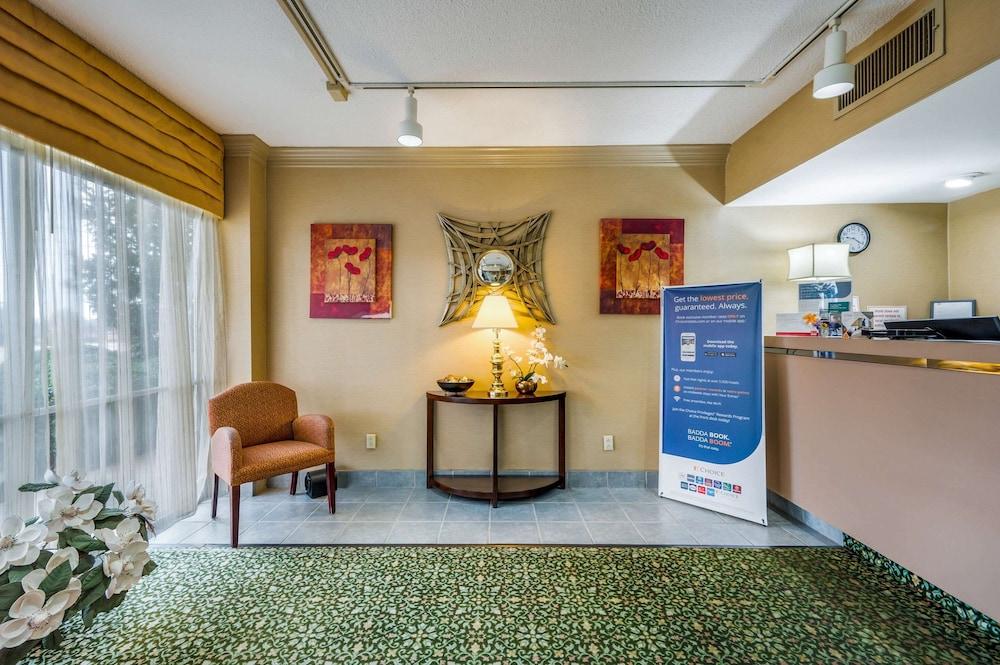 Econo Lodge Corinth photo 4