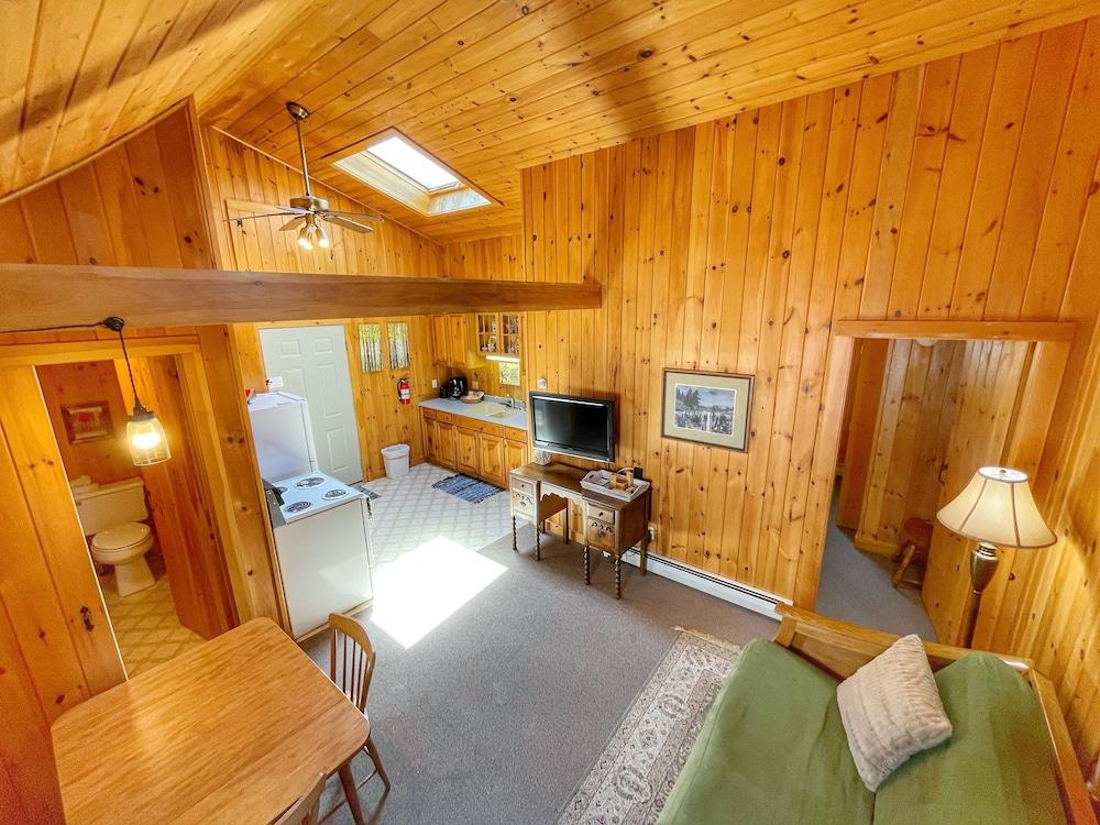 Open Hearth Inn photo 38