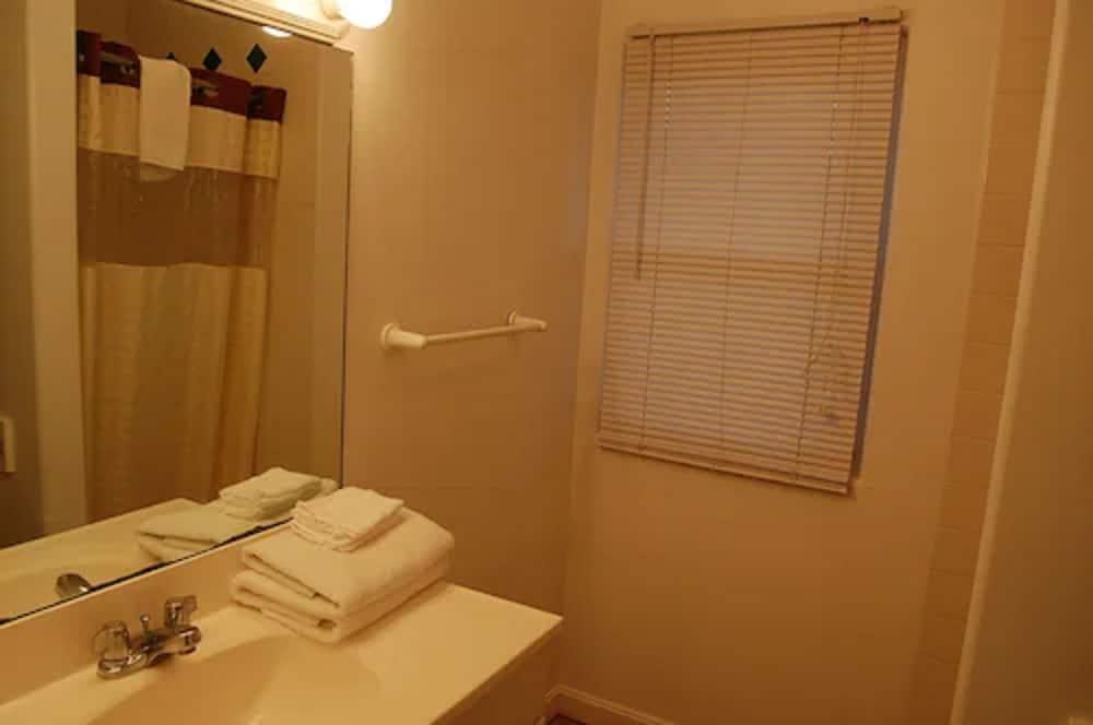 Point 1 Motel photo 21