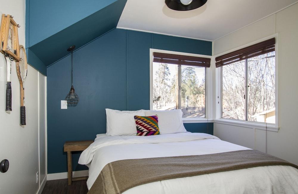 Noon Lodge at Mallard Bay photo 21