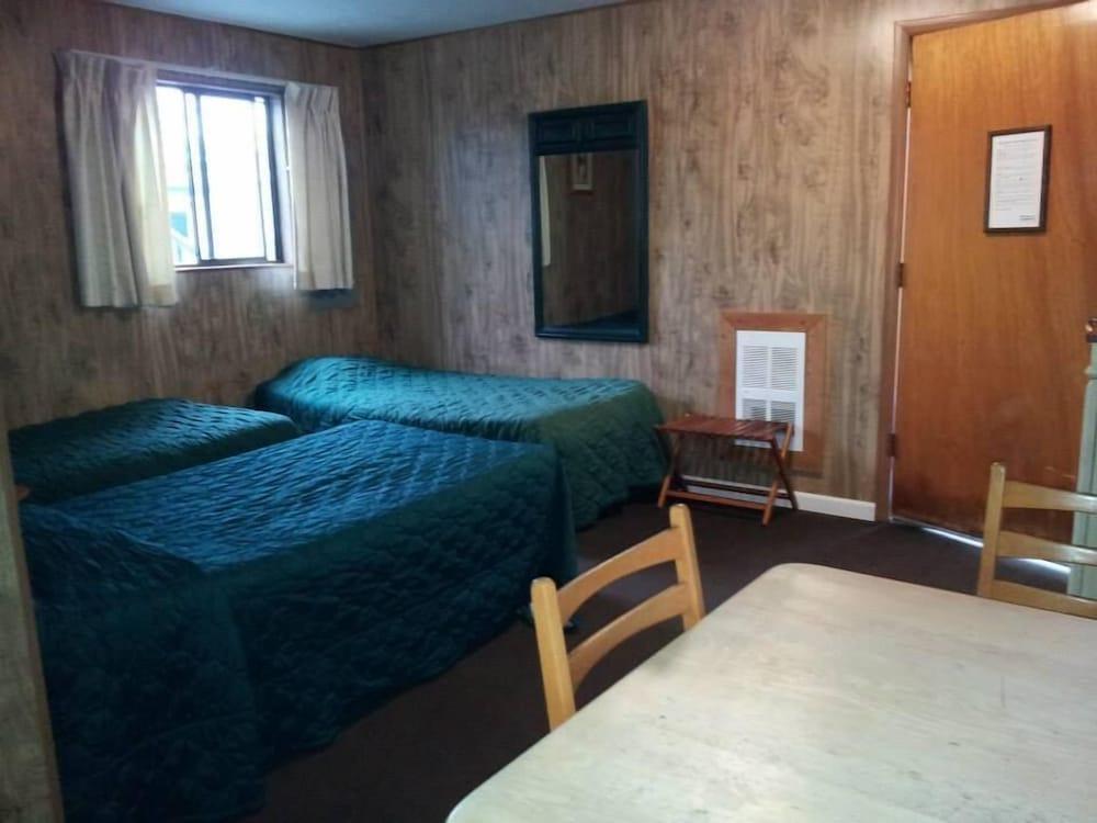 Ocean Avenue Inn photo 16