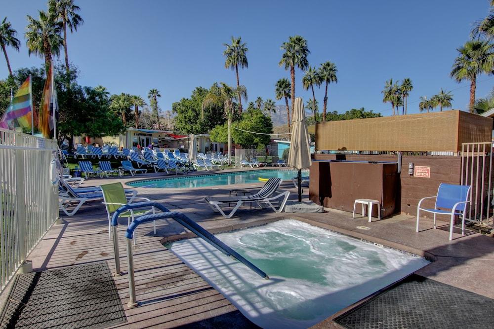 CCBC Resort Hotel - A Gay Men's Resort photo 70