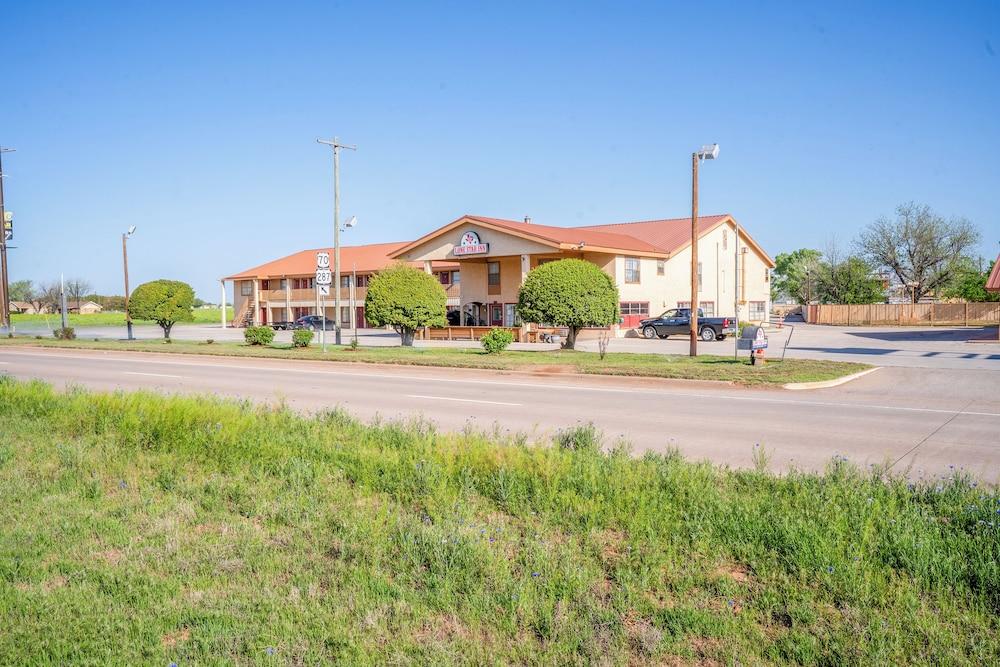 Lone Star Inn by OYO Vernon Texas Hwy 287 photo 43