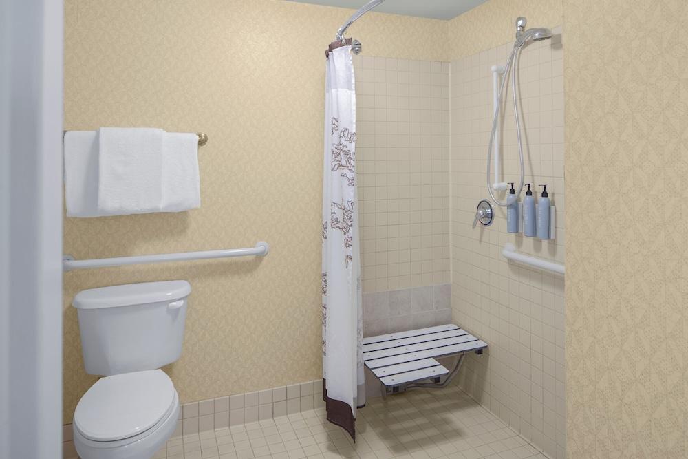 Residence Inn Aberdeen at Ripken Stadium photo 17
