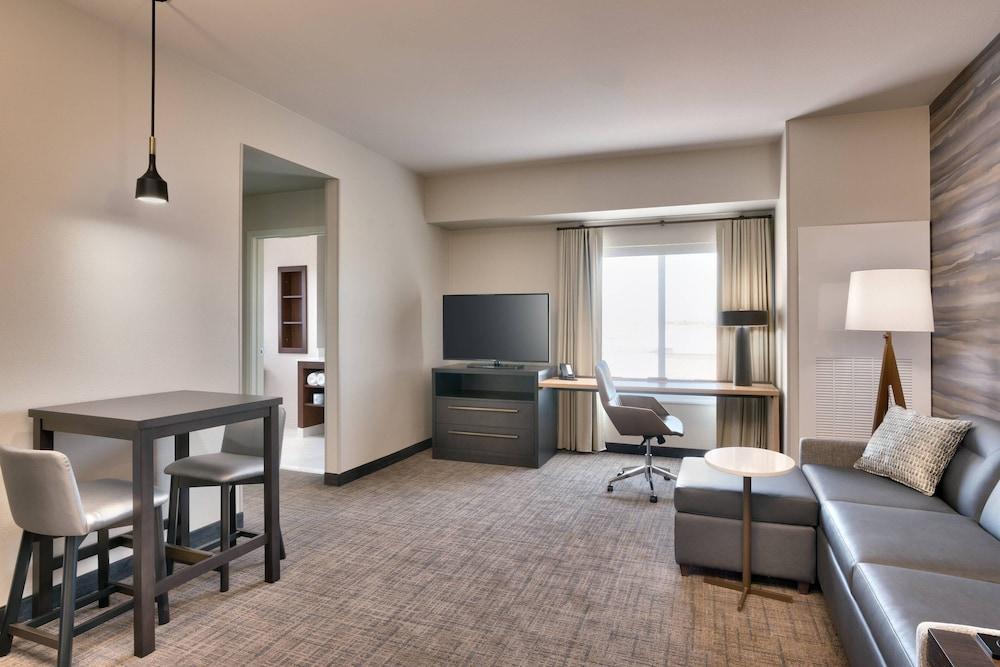 Residence Inn by Marriott Phoenix West/Avondale photo 45