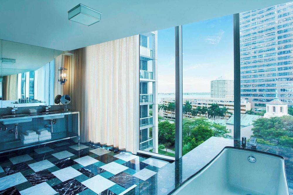 W Miami photo 35