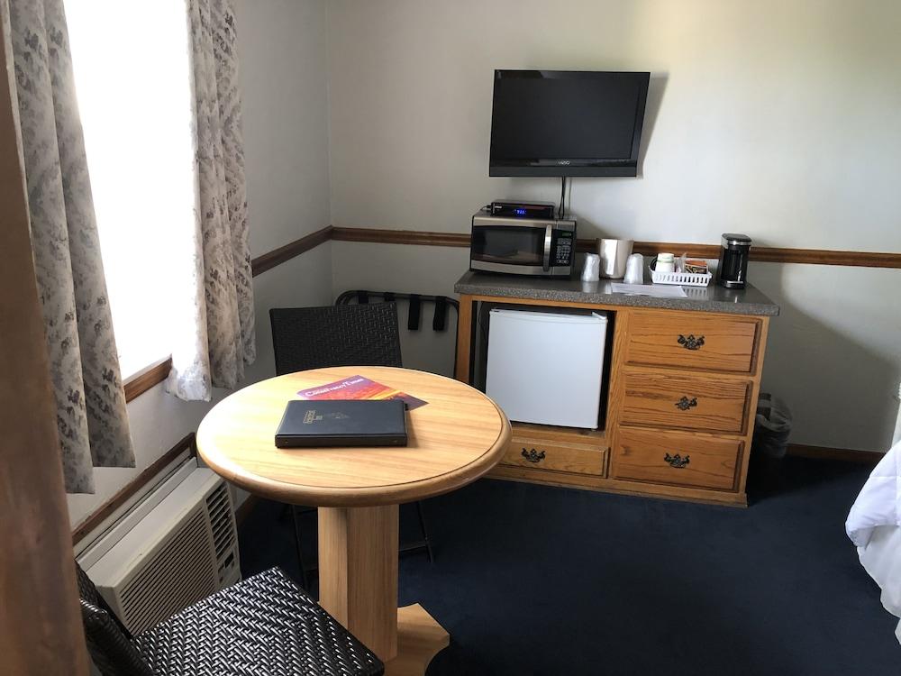 Seacrest Inn photo 54