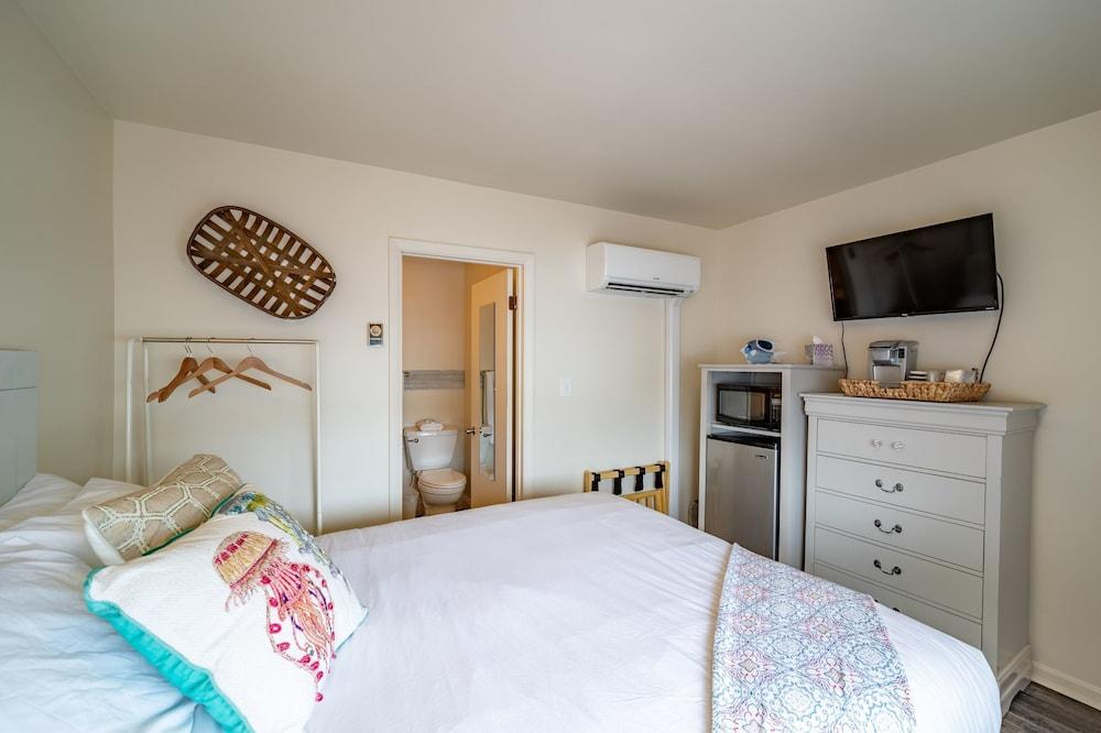 Ocean Glass Inn photo 31