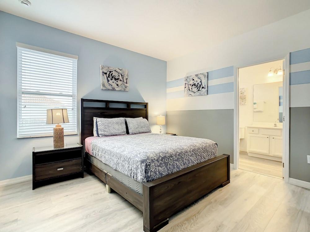 Jade Manor photo 8
