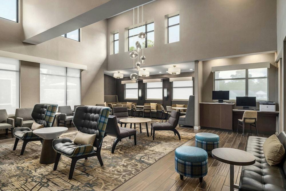 Residence Inn By Marriott Richmond Airport photo 4
