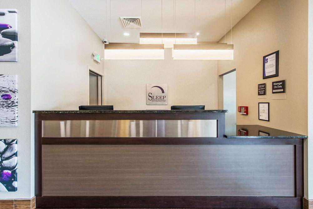 Sleep Inn & Suites Galion photo 3