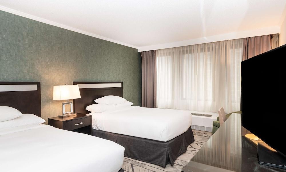 DoubleTree by Hilton Newark Penn Station photo 41