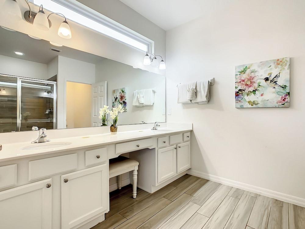 Oakwood Oasis photo 38