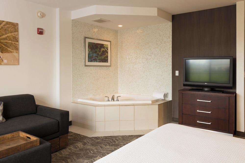 SpringHill Suites by Marriott Quakertown photo 18