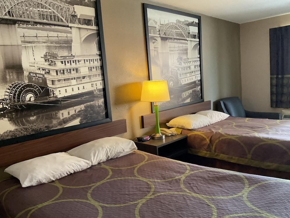 Super 8 by Wyndham Chattanooga/East Ridge photo 21