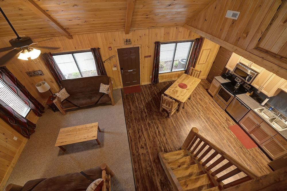 Blue Water Resort photo 2