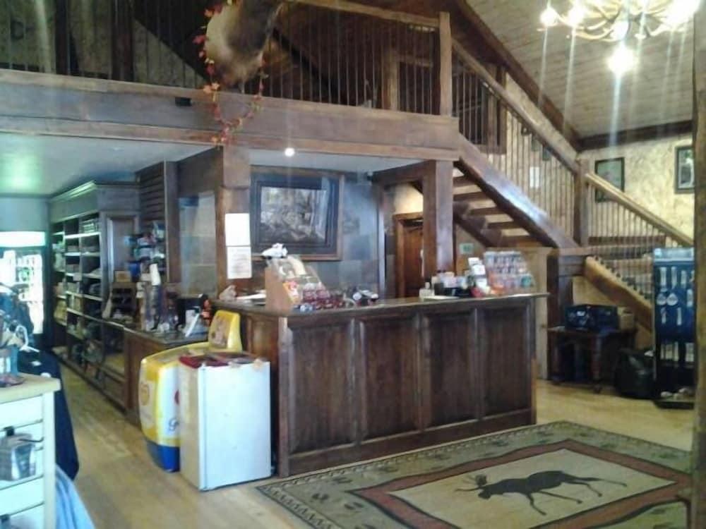 Elk View Inn photo 3