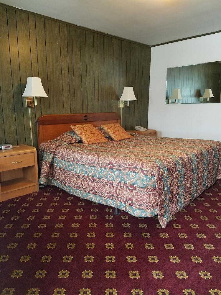 Du Wayne Motel photo 15