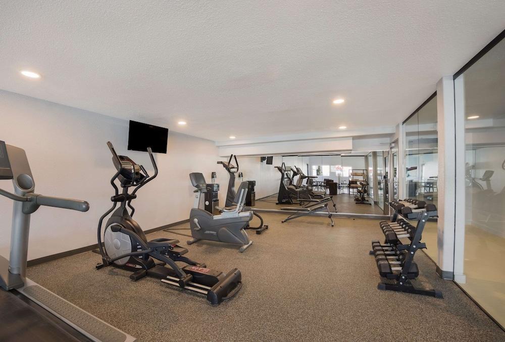 Quality Inn & Suites Castle Rock/SW Denver photo 29