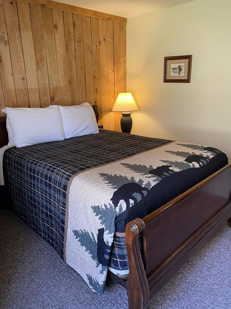 Foggy Mountain Lodge photo 50