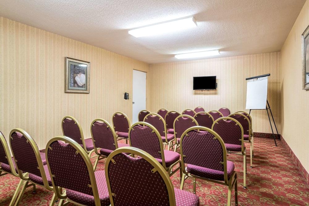 Quality Inn Battleboro - Rocky Mount photo 31