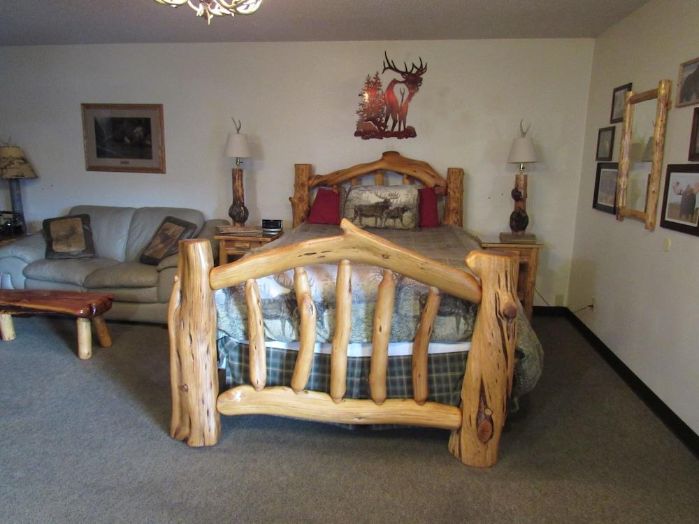 The Woodsman Country Lodge photo 10