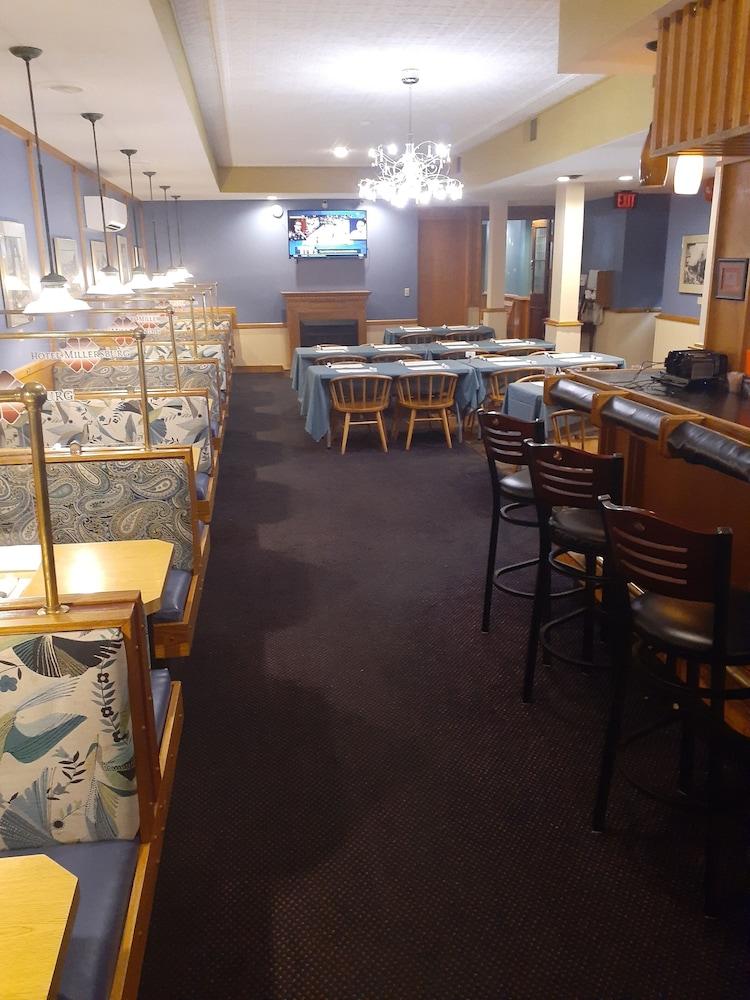 Hotel Millersburg photo 21