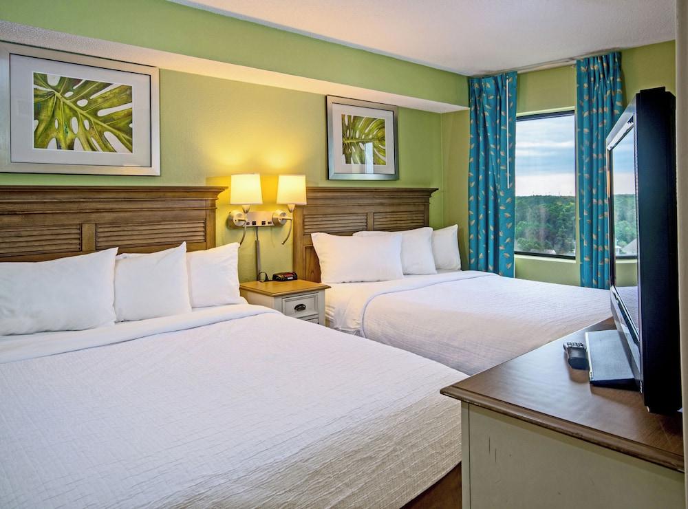 Compass Cove Resort photo 46